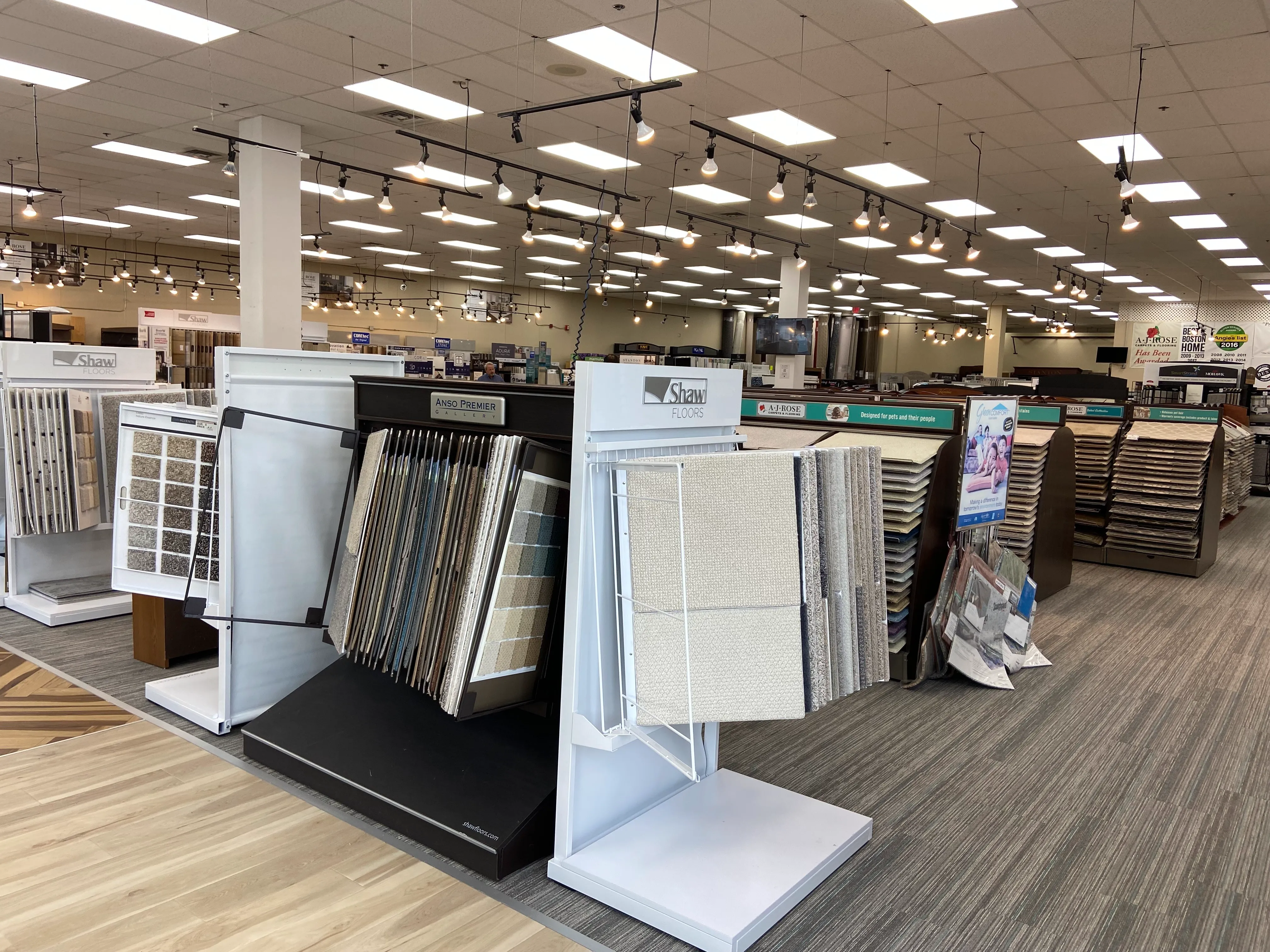 Showroom | AJ Rose Carpets & Flooring